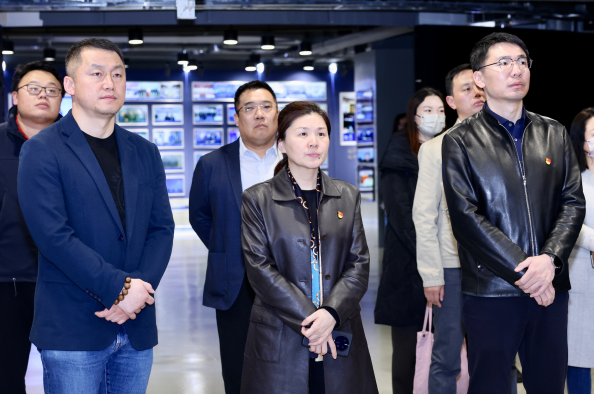 1711944417461682.png 图片1.png